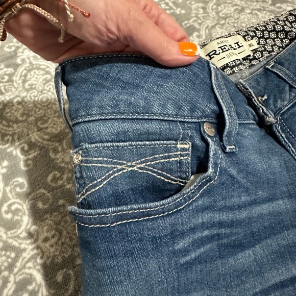 Ariat Women’s Size 30Long (sz 10 35 inch inseam) Straight Leg Perfect Rise Style - Picture 5 of 8